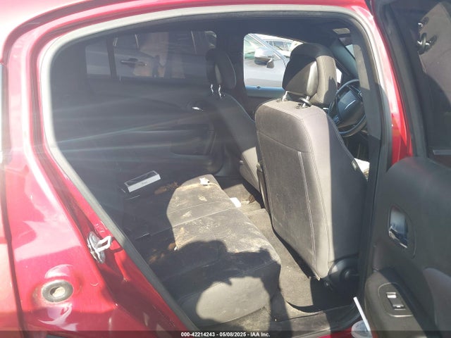 1C3CCBAB0EN207650 Chrysler 200 LX