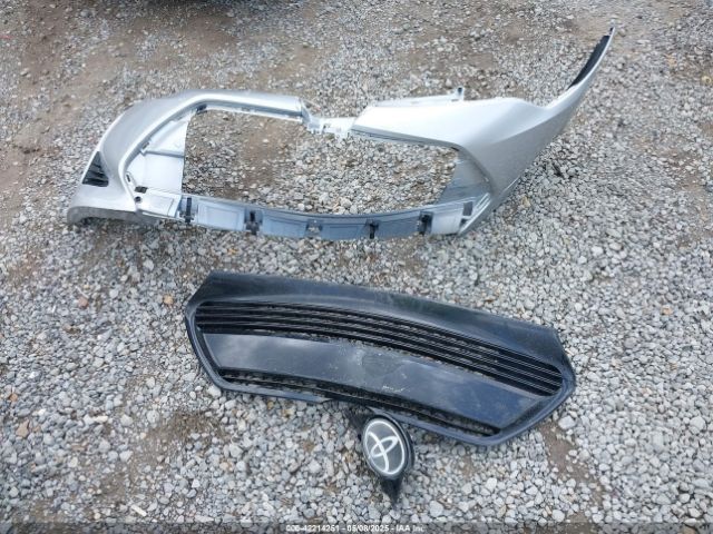 2T1BURHE0JC006213 Toyota COROLLA LE