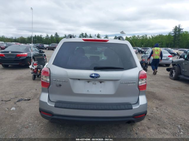 JF2SJADCXGH476107 Subaru Forester 2.5i Premium