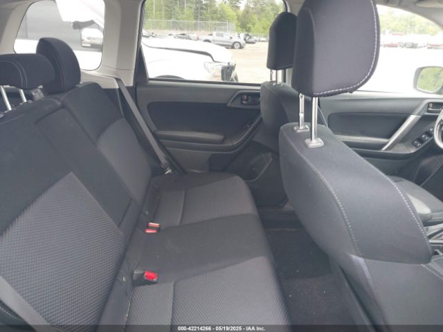 JF2SJADCXGH476107 Subaru Forester 2.5i Premium