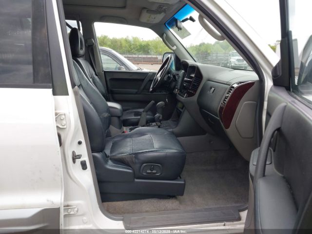 2002 MITSUBISHI MONTERO JA4MW51R02J071877 Photo 4