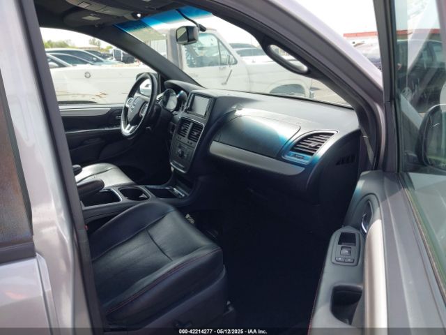 2C4RDGEG7HR700335 Dodge Grand Caravan Gt