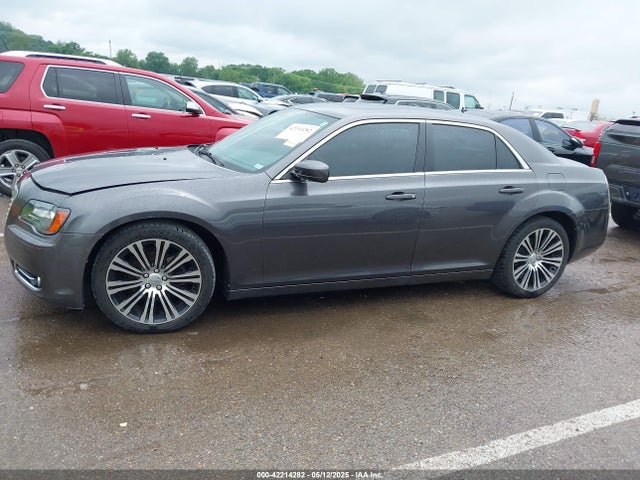 Chrysler 300 300s 2014 2C3CCABG2EH144287 Image 14
