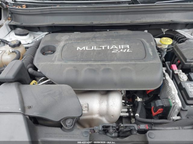 2016 JEEP CHEROKEE 1C4PJMCB8GW372242 Photo 9