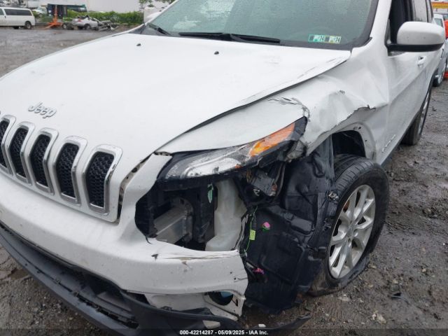 2016 JEEP CHEROKEE 1C4PJMCB8GW372242 Photo 5