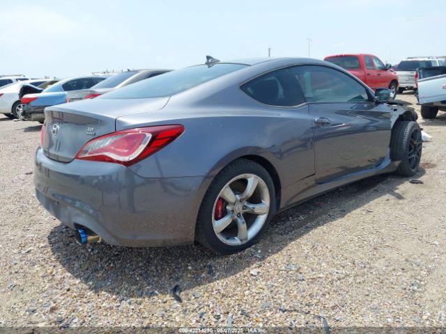 KMHHU6KJ9FU124846 Hyundai Genesis
