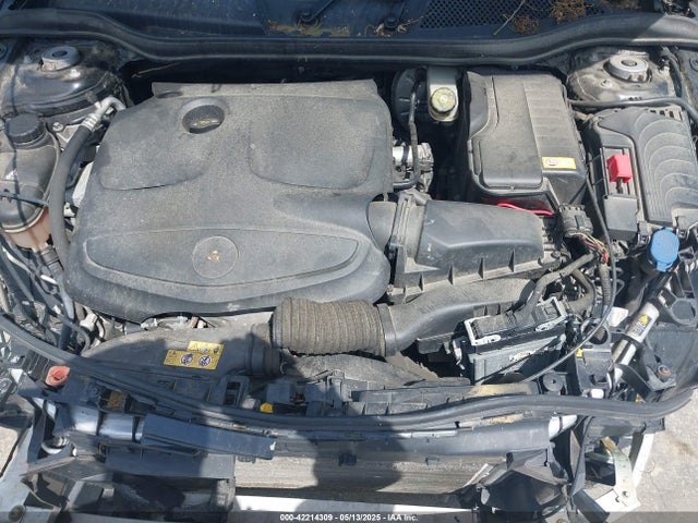 WDDSJ4EB3GN326885 Mercedes-Benz CLA-Class