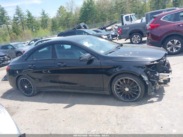 WDDSJ4EB3GN326885 Mercedes-Benz CLA-Class