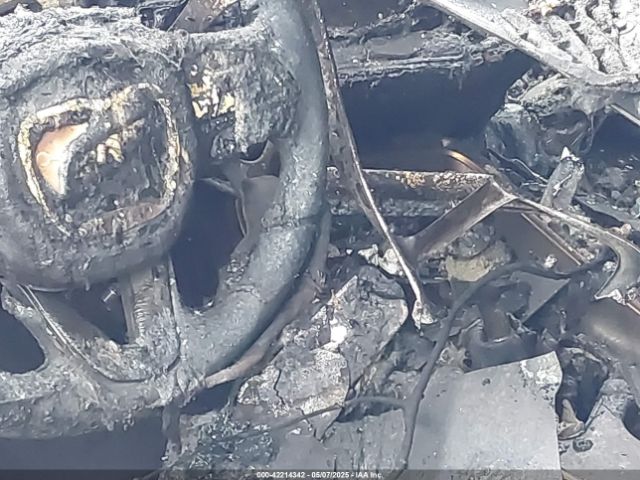 2C3CDZBT0GH184881 Dodge 2016