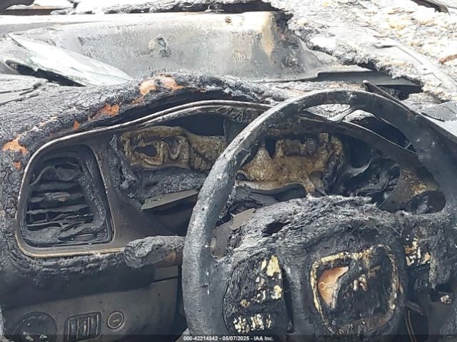 2C3CDZBT0GH184881 Dodge 2016