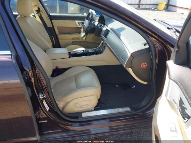 2013 JAGUAR XF SAJWA0E73D8S91406 Photo 4