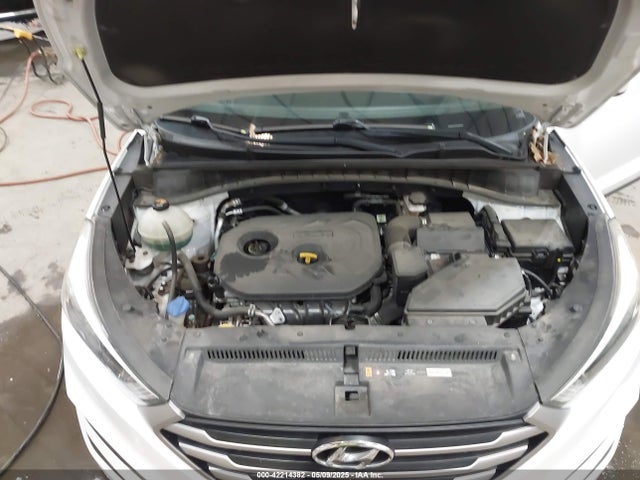 Hyundai TUCSON SE 2017 KM8J3CA43HU409818 Image 10