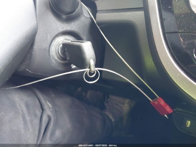 4T1C11AK2PU081310 Toyota CAMRY LE