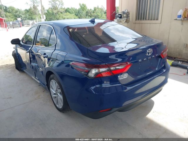 4T1C11AK2PU081310 Toyota CAMRY LE