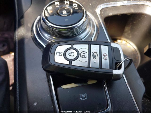 3FA6P0K93HR123956 Ford Fusion Titanium