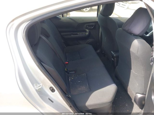 JTDKDTB38F1580333 Toyota Prius C Two