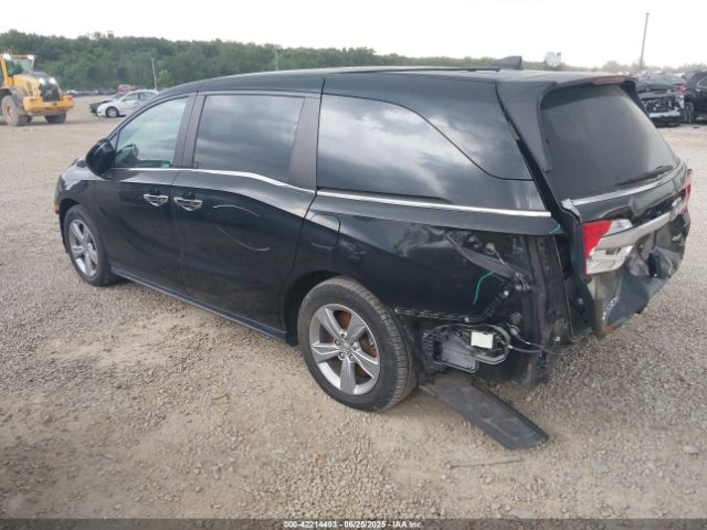 2018 HONDA ODYSSEY 5FNRL6H71JB090023 Photo 2