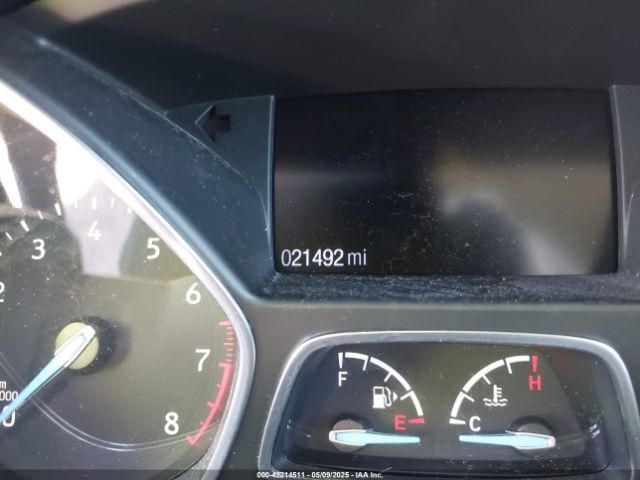 1FMCU9HD6KUA93515 Ford ESCAPE SEL