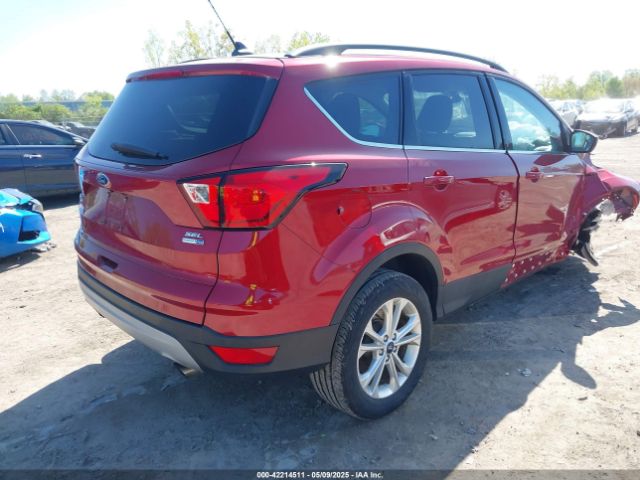 1FMCU9HD6KUA93515 Ford ESCAPE SEL