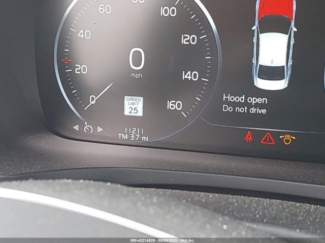 7JR102FK6LG035678 Volvo S60 T5 Momentum