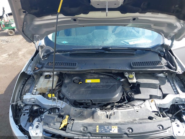 1FMCU9GX2GUB68987 Ford ESCAPE SE