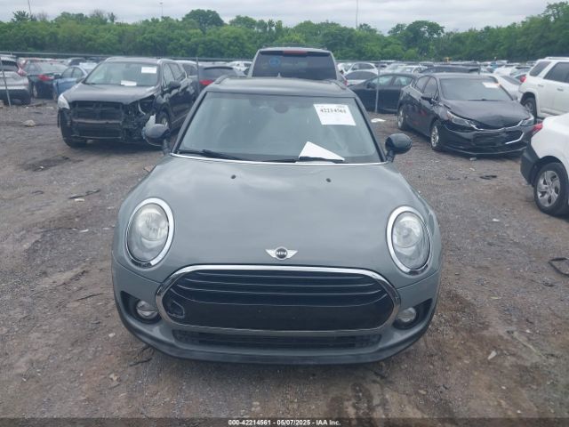 WMWLN5C56H2E31817 Mini Clubman Cooper