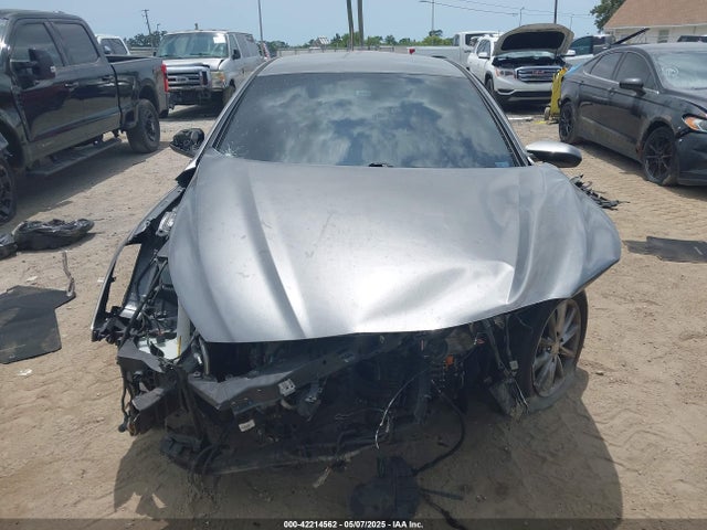 5NPE24AF0JH617106 Hyundai SONATA SE
