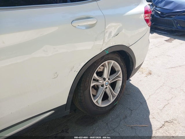 BMW 2021 2021 5UXTY3C00M9D91818 Image 18