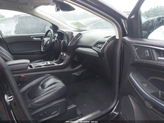 2FMPK3K99MBA16882 Ford Edge Titanium