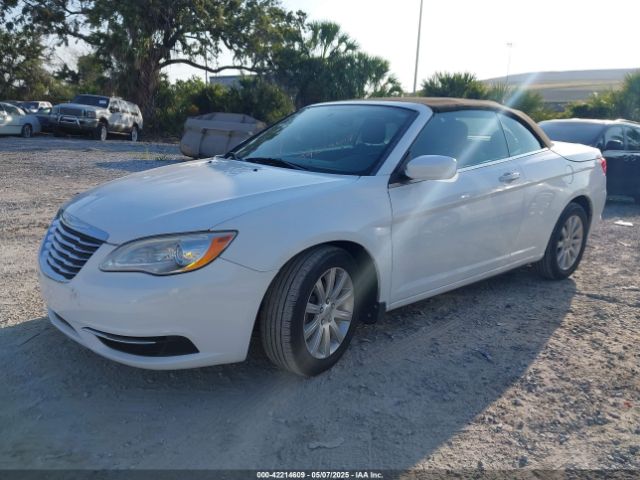 2012 CHRYSLER 200 1C3BCBEB2CN139225 Photo 1