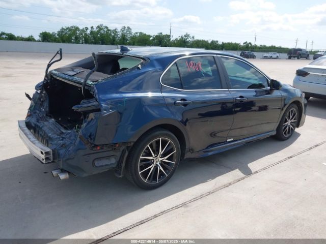 2021 TOYOTA CAMRY 4T1G11AK6MU610254 Photo 3