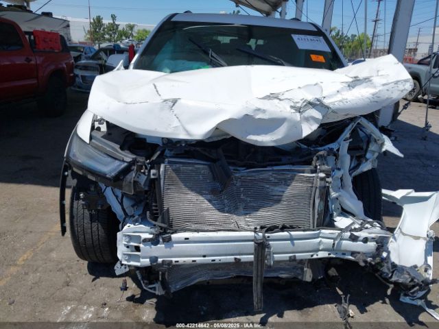 1GNERHKW5PJ331177 Chevrolet lfy