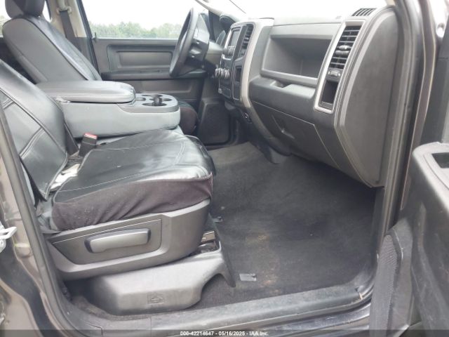 2017 RAM 1500 1C6RR7KT9HS773117 Photo 4
