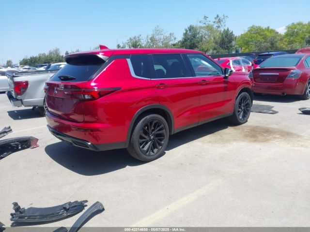 2022 MITSUBISHI OUTLANDER JA4J3UA84NZ064675 Photo 3