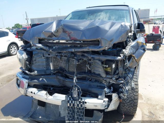 5TFEY5F13MX279985 Toyota Tundra Sr5