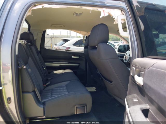 5TFEY5F13MX279985 Toyota Tundra Sr5