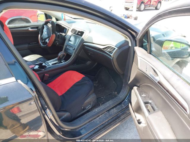 3FA6P0HD3ER231906 Ford FUSION SE