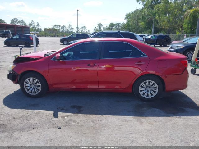 4T1BF1FKXEU834570 Toyota CAMRY L