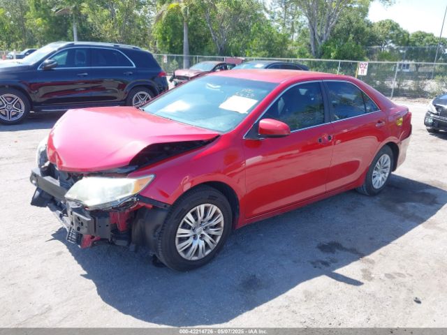 4T1BF1FKXEU834570 Toyota CAMRY L