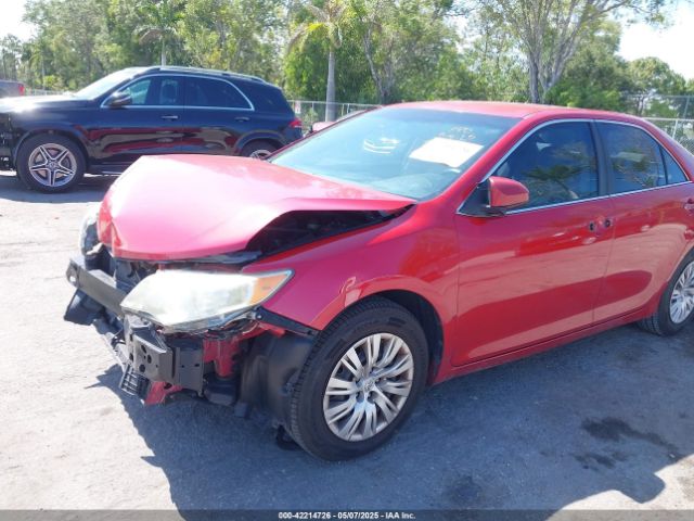 4T1BF1FKXEU834570 Toyota CAMRY L