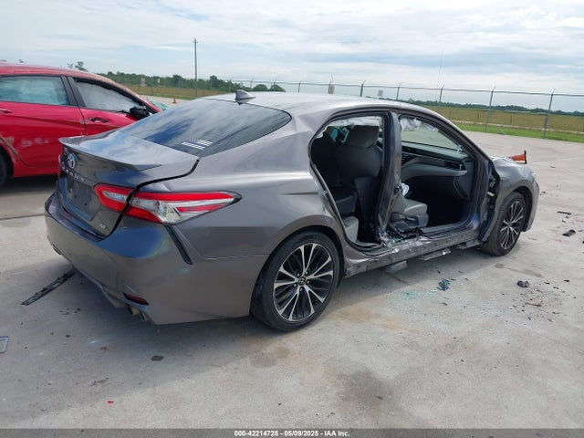 4T1B11HK3KU696071 Toyota CAMRY SE