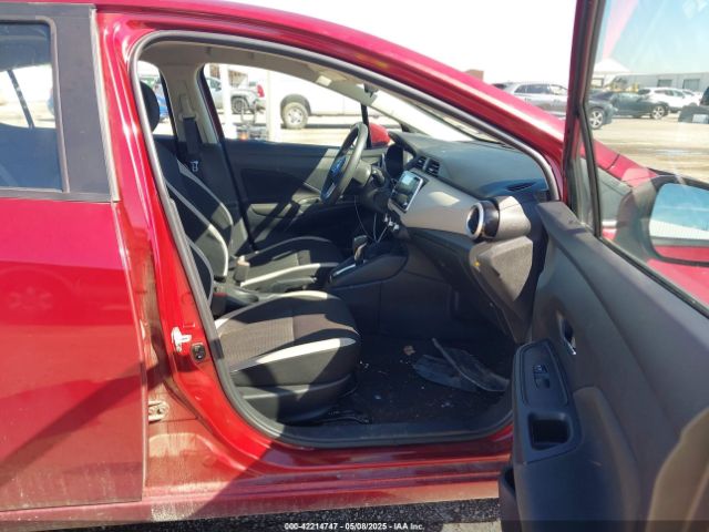 3N1CN8EV2ML872211 Nissan Versa