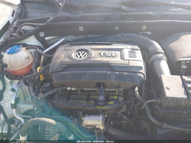 3VWL17AJ0GM375983 Volkswagen Jetta 1.8t Sel