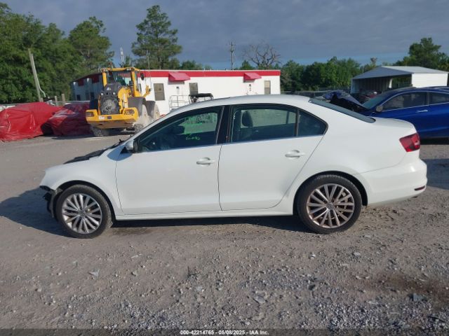3VWL17AJ0GM375983 Volkswagen Jetta 1.8t Sel