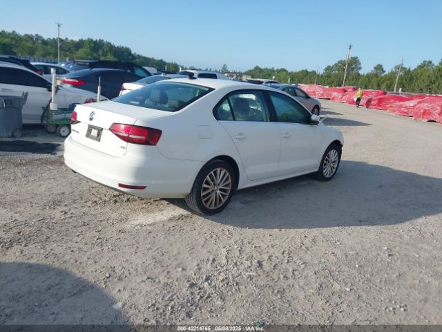 3VWL17AJ0GM375983 Volkswagen Jetta 1.8t Sel