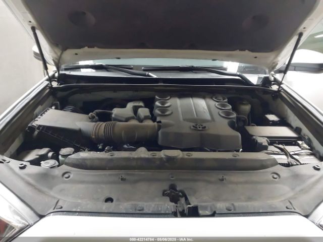 2023 TOYOTA 4RUNNER JTEEU5JR0P5283318 Photo 9