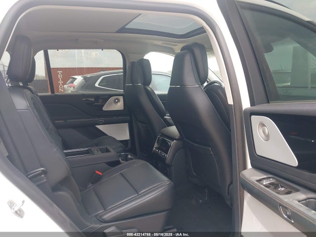 5LM5J7XC2SGL13422 Lincoln Aviator Reserve
