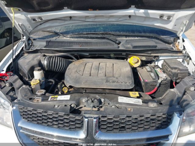 2C4RDGCG4KR717670 Dodge Grand Caravan Sxt