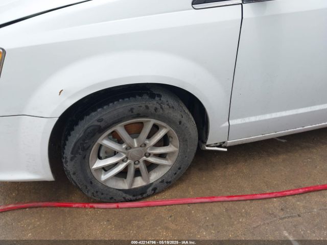 2C4RDGCG4KR717670 Dodge Grand Caravan Sxt