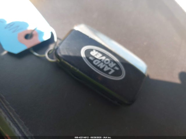 Land Rover s/c lev2 ulev 2017 SALRHBBV8HA032973 Image 11